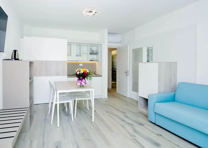 Marina Suites & Apartments 4 Stelle S