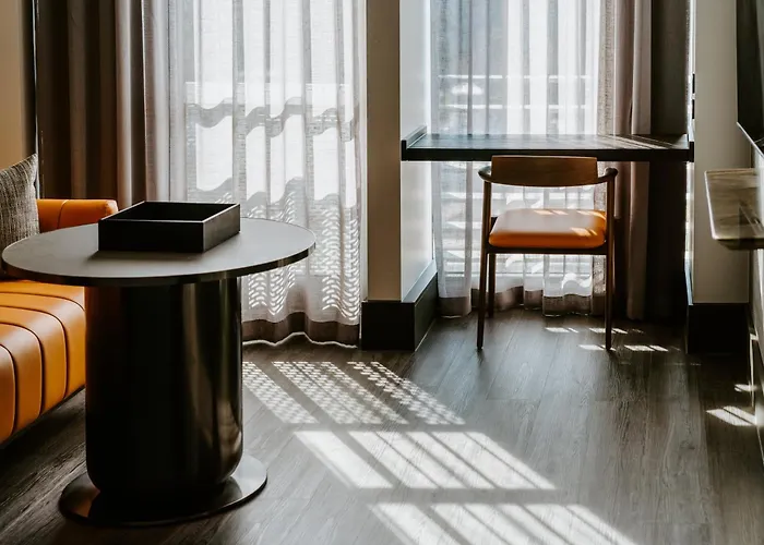 The Motley Hotel Melbourne, Tapestry Collection By Hilton