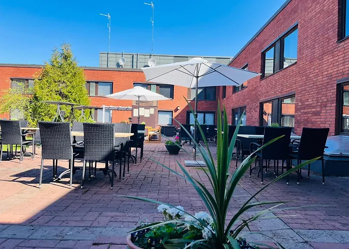 Hotel Haaga Central Park