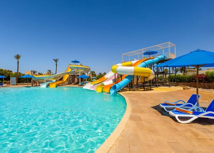 Amwaj Oyoun Resort