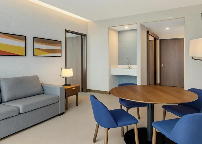 Hilton Garden Inn San Jose Airport City Mall