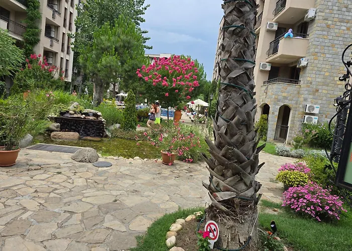 Cascadas Pool View Luxury Apartment Sunny Beach