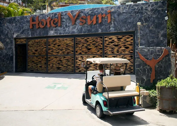 Ysuri Sayulita - Beachfront Hotel