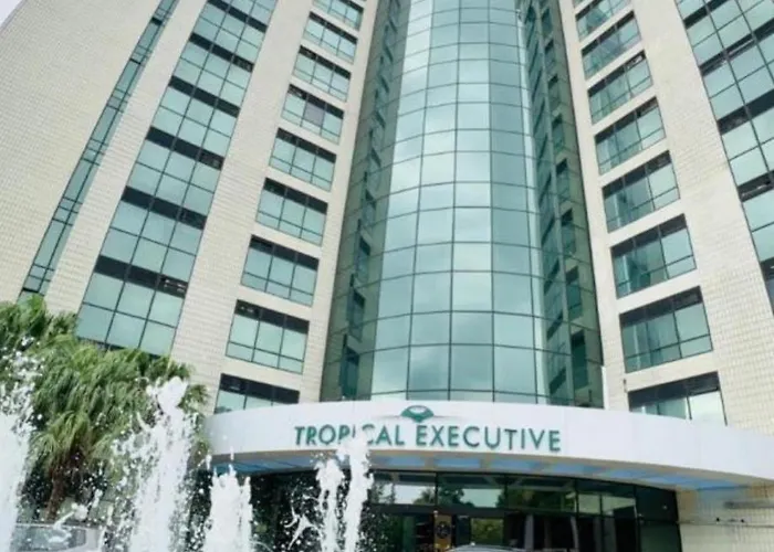 Flat no Condomínio do Edifício Tropical Executive e residence com Vista para o Rio