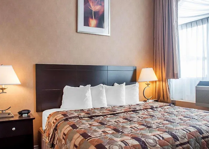 Woodstock Inn And Suites