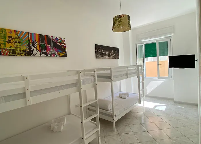 Pachira House