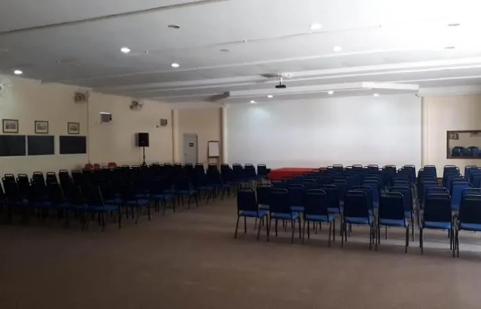 Goldmen Business Louveira
