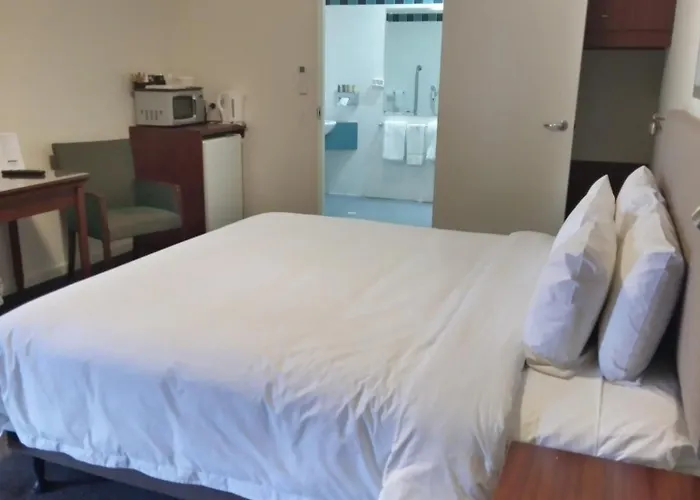 Pastoral Hotel Motel