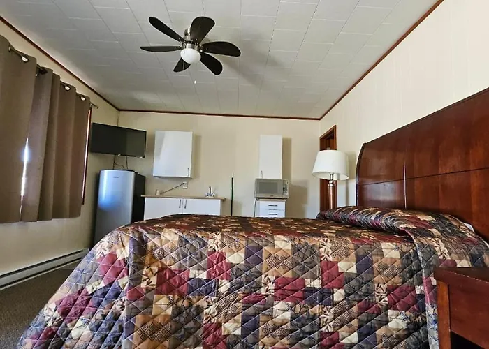 Super Nights Inn