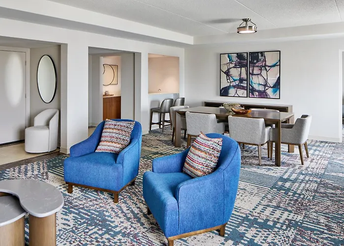 Delta Hotels By Marriott Toledo