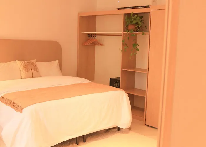 Roka Hotel Boutique
