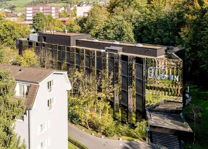 City Garden Hotel