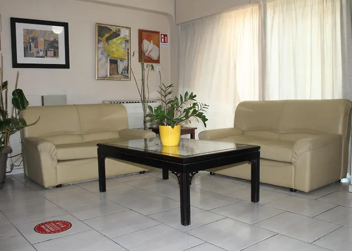Denis Hotel