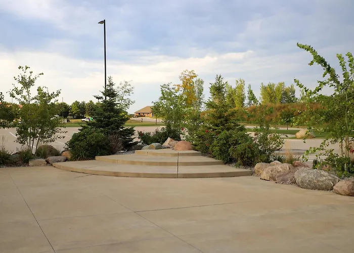 Holiday Inn & Suites Cedar Falls-Waterloo Event Ctr By Ihg