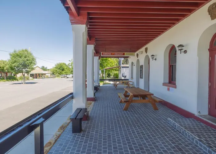 The Royal Hotel Bungendore