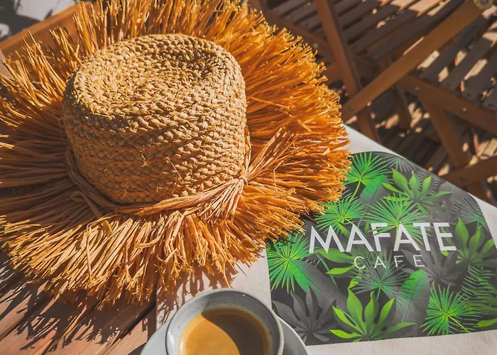Gite Urbain Mafate Cafe