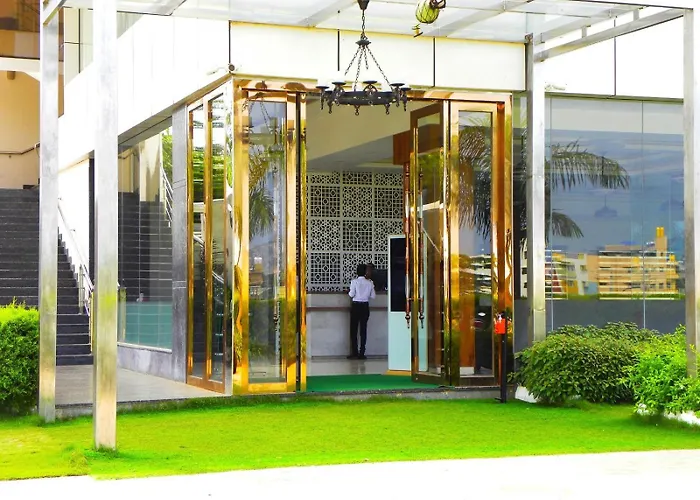 Hotel Sri Sierra