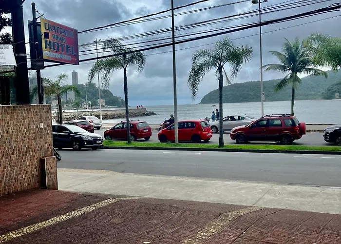 Chateaux Praia Hotel