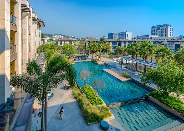 Xiamen Lujiang Mingjia Hotel