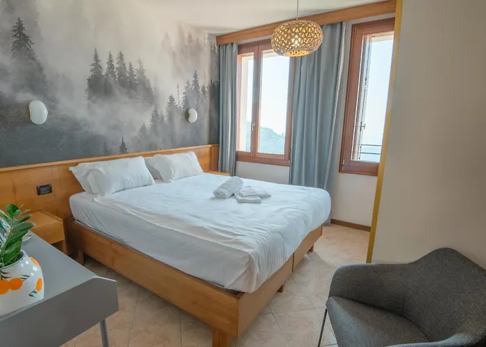 Diana Rooms