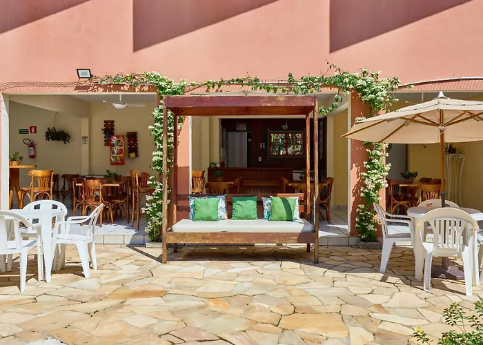 Hotel Ponta Das Toninhas