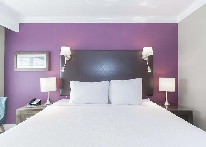Sandman Signature Kamloops Hotel