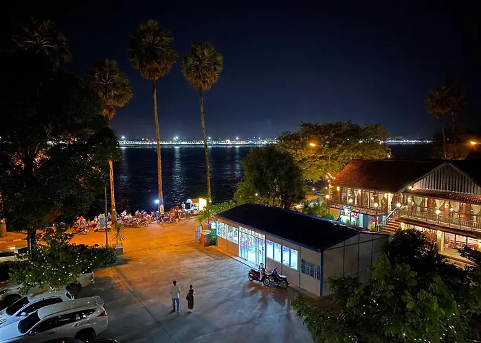 Chandala Hotel