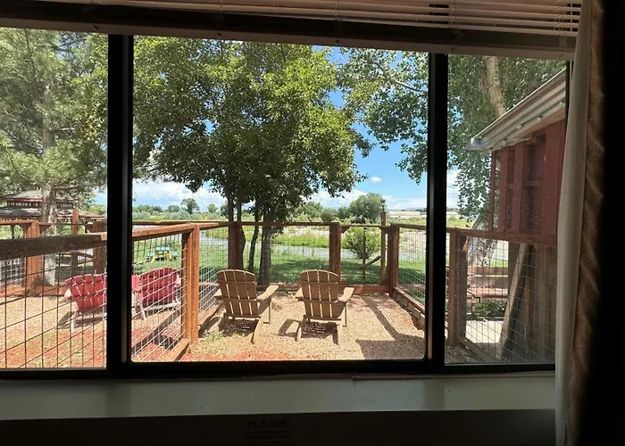Riverwood Resort On The Gunnison