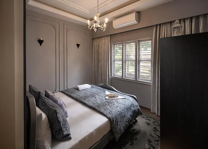 Hoodo Zoe - Hebbal Bangalore Apartments