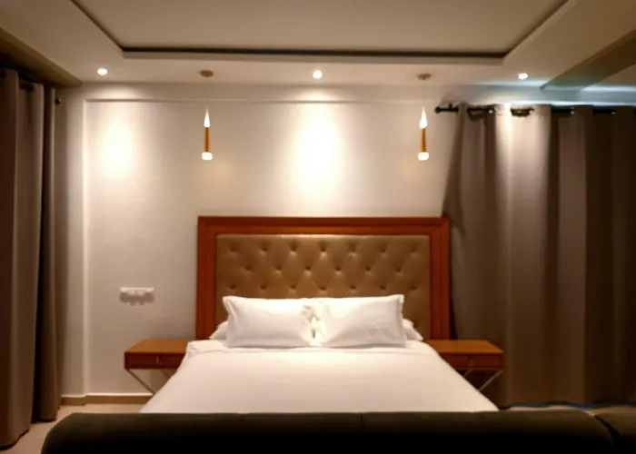 Hotel Mansa By Ews