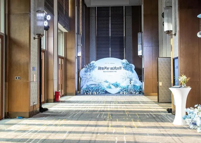 Vue Guangzhou Rongchuang - Yuexue