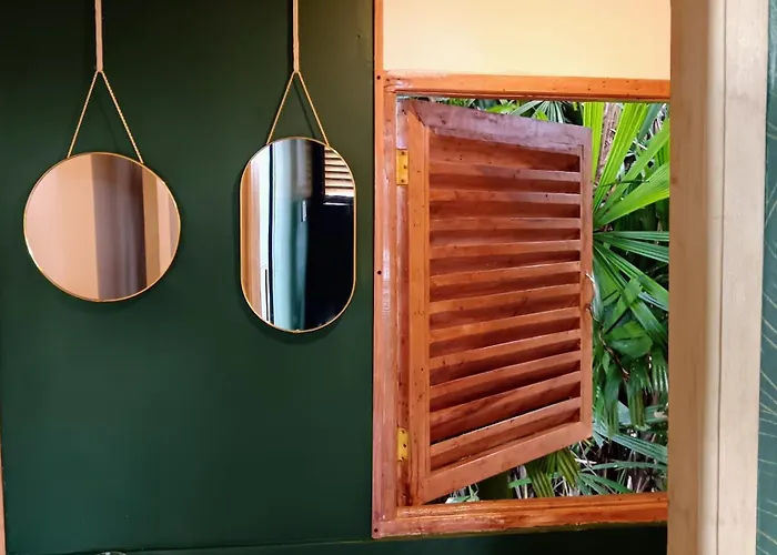 The View - Jungle Lodges - Port Barton