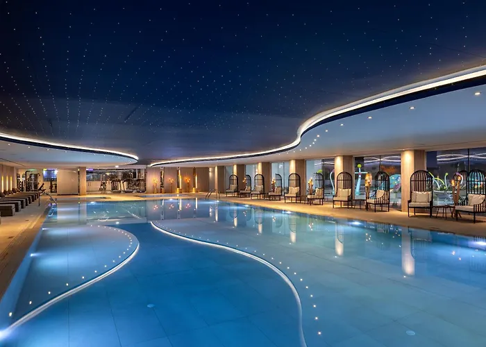 The Healthy Stay-Padel, Pool&Fitness