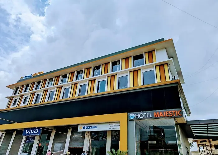 Hotel Majestic By Nxtjen Hospitality