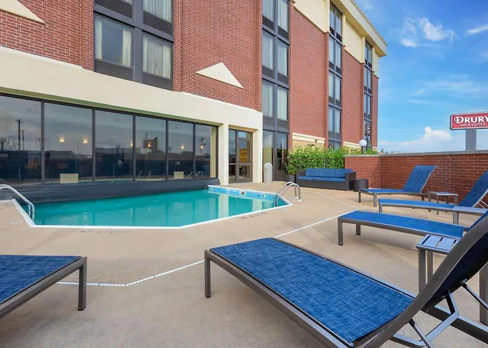 Drury Inn & Suites Champaign