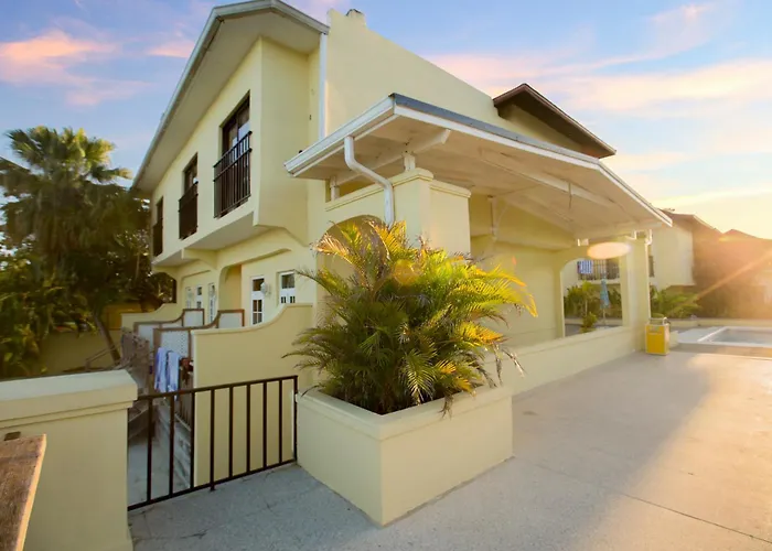 Rooms On The Beach Negril
