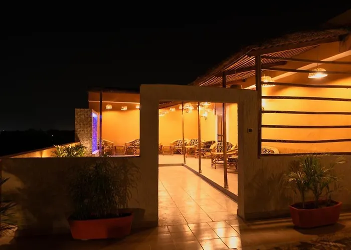 Airport Inn Hotel