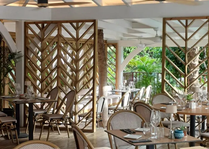 Palm Court Residence At Orient Bay -4 Stars