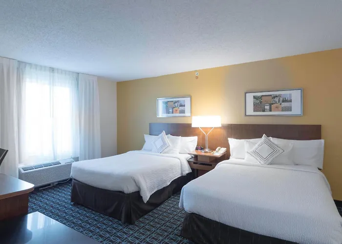 Fairfield Inn & Suites By Marriott Cleveland Streetsboro