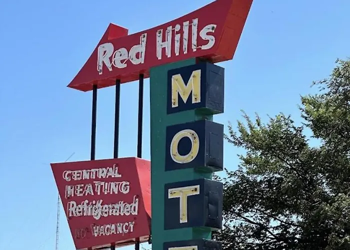 Redhills Motel & Rv Park