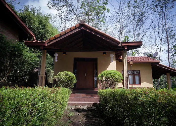 Tappers' Village Nature Resort & Retreat Centre, Kiriella