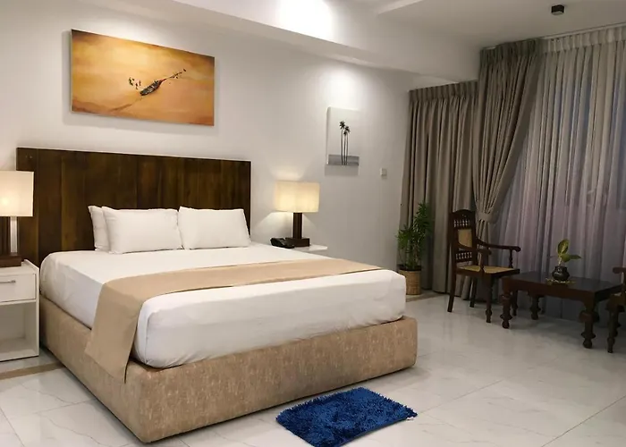 Lavinia Bay Beach Hotel