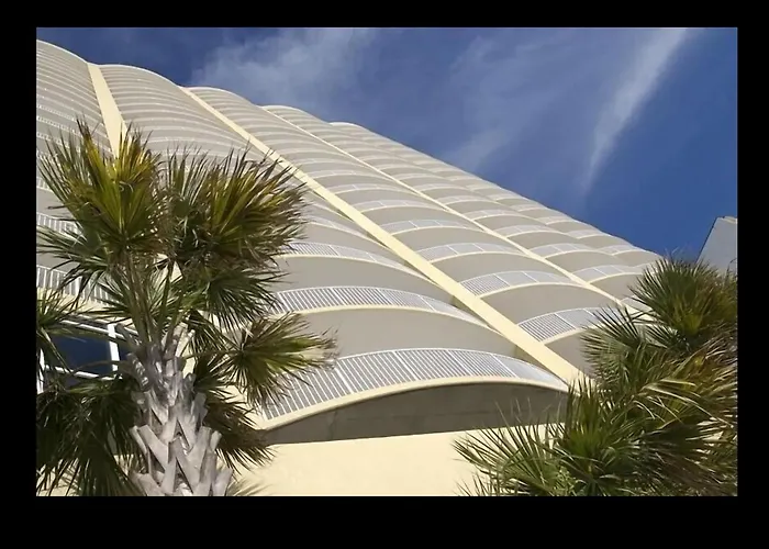 Beautiful Beachfront Views - The Retreat At Emerald Isle