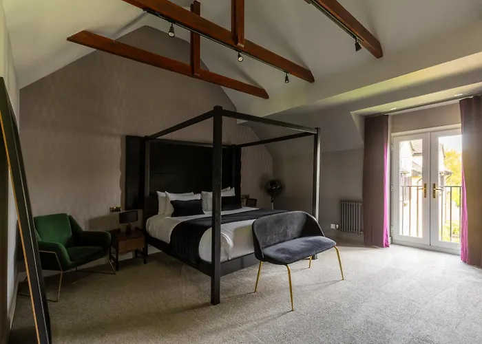 The Chesterton Hotel