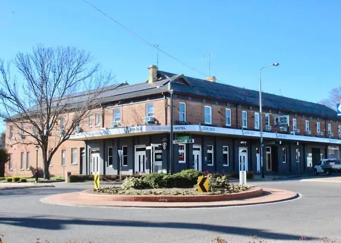 Clubhouse Hotel Yass