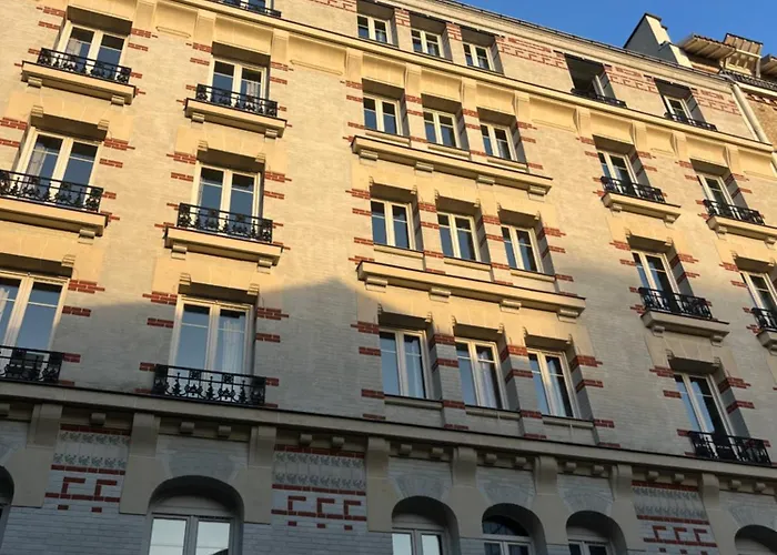 La Lumiere De Paris
