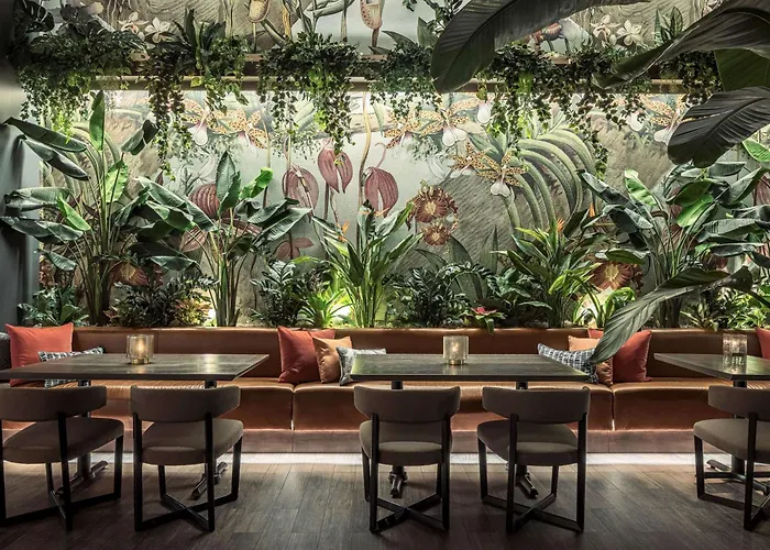Thesis Hotel Miami Coral Gables, Curio Collection By Hilton
