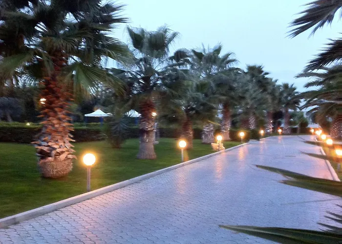 Hotel Jolly