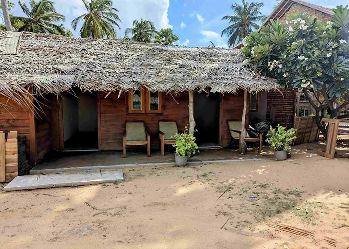 Surfpoint Sri Lanka Kite Village