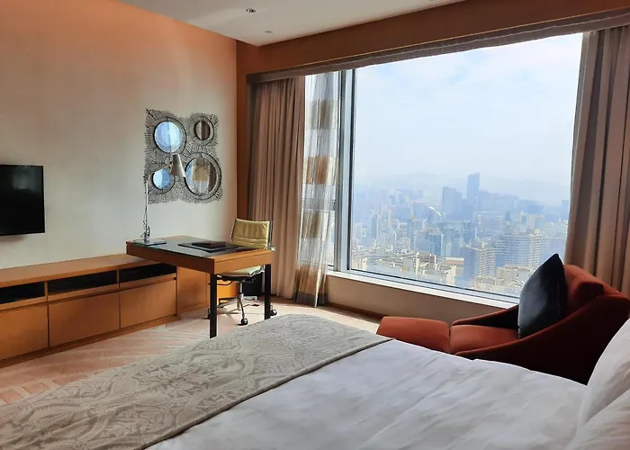 The Harbourview Place @ The Icc Megalopolis